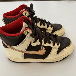 NIKE Dunks High-Top Sneakers in Brown and Cream- Size 4Y